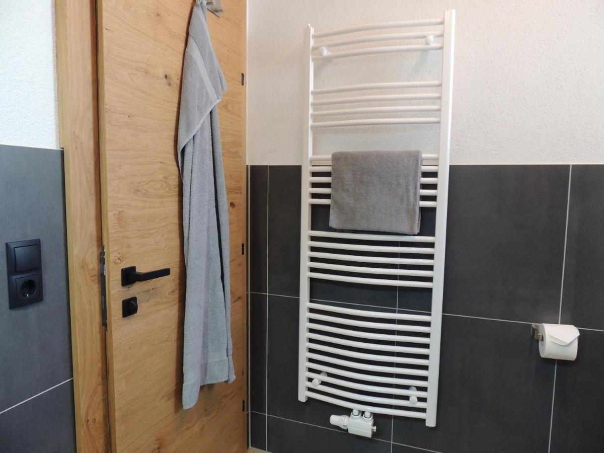 Montis Apartment *